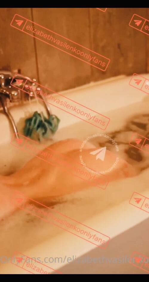 Helena - photo 272