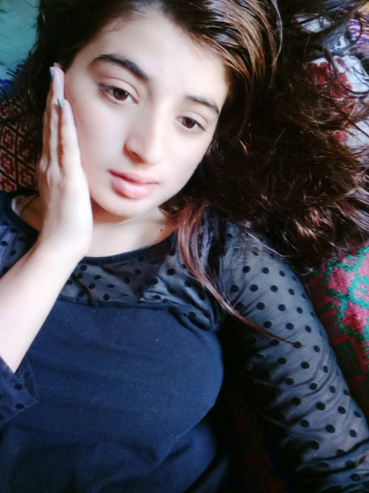 Eman Khan - photo 4