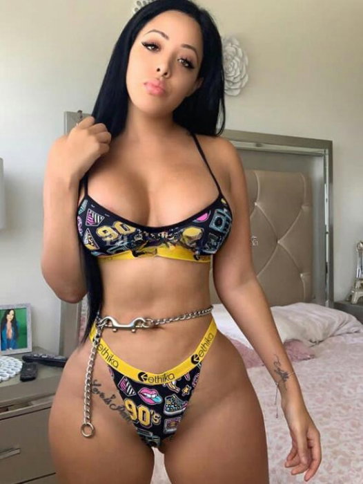 Busty Nikolina - photo 5