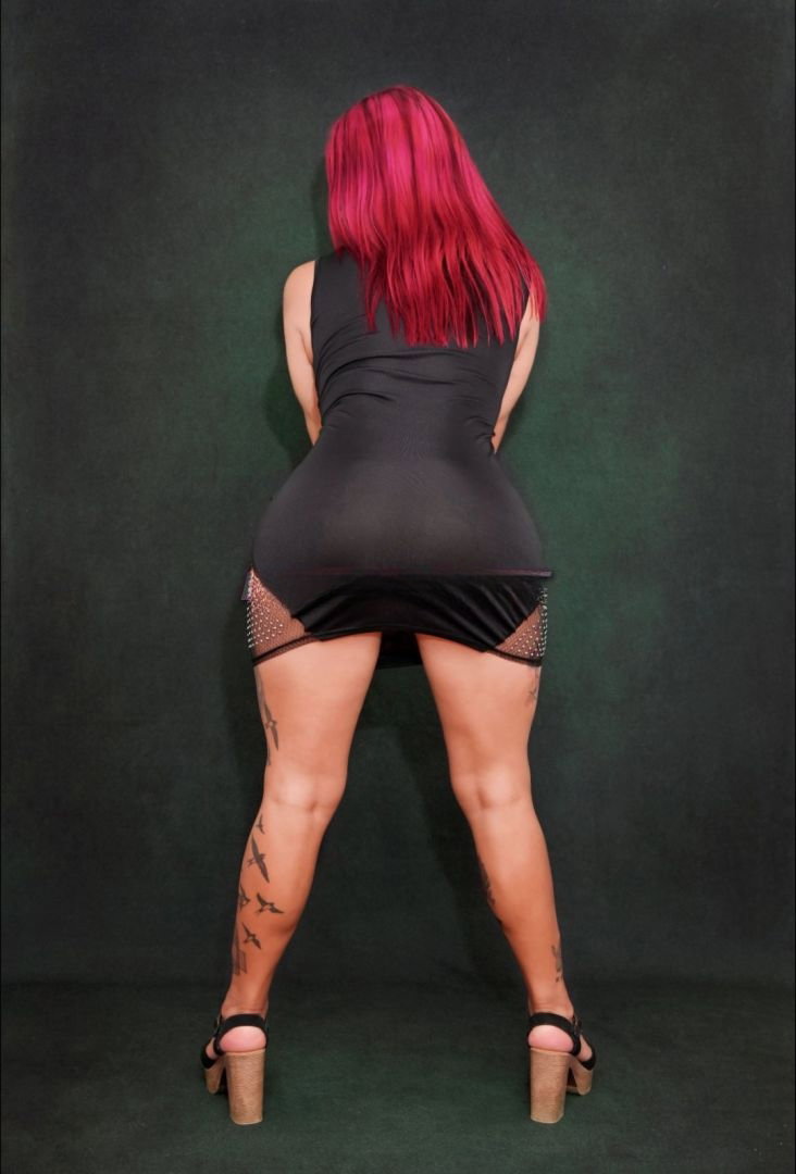 Nicole Leon - photo 8