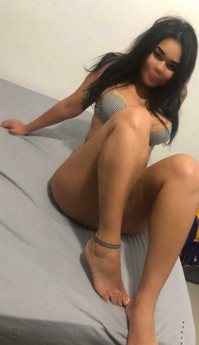 Tina Tavarez - photo 6