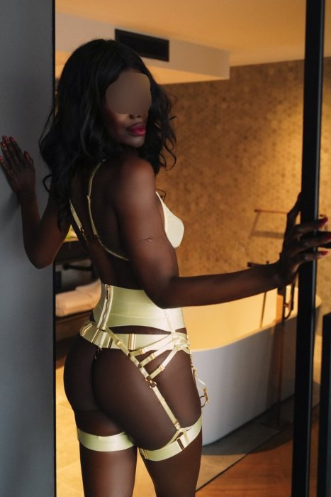 Luna Garnier - photo 9