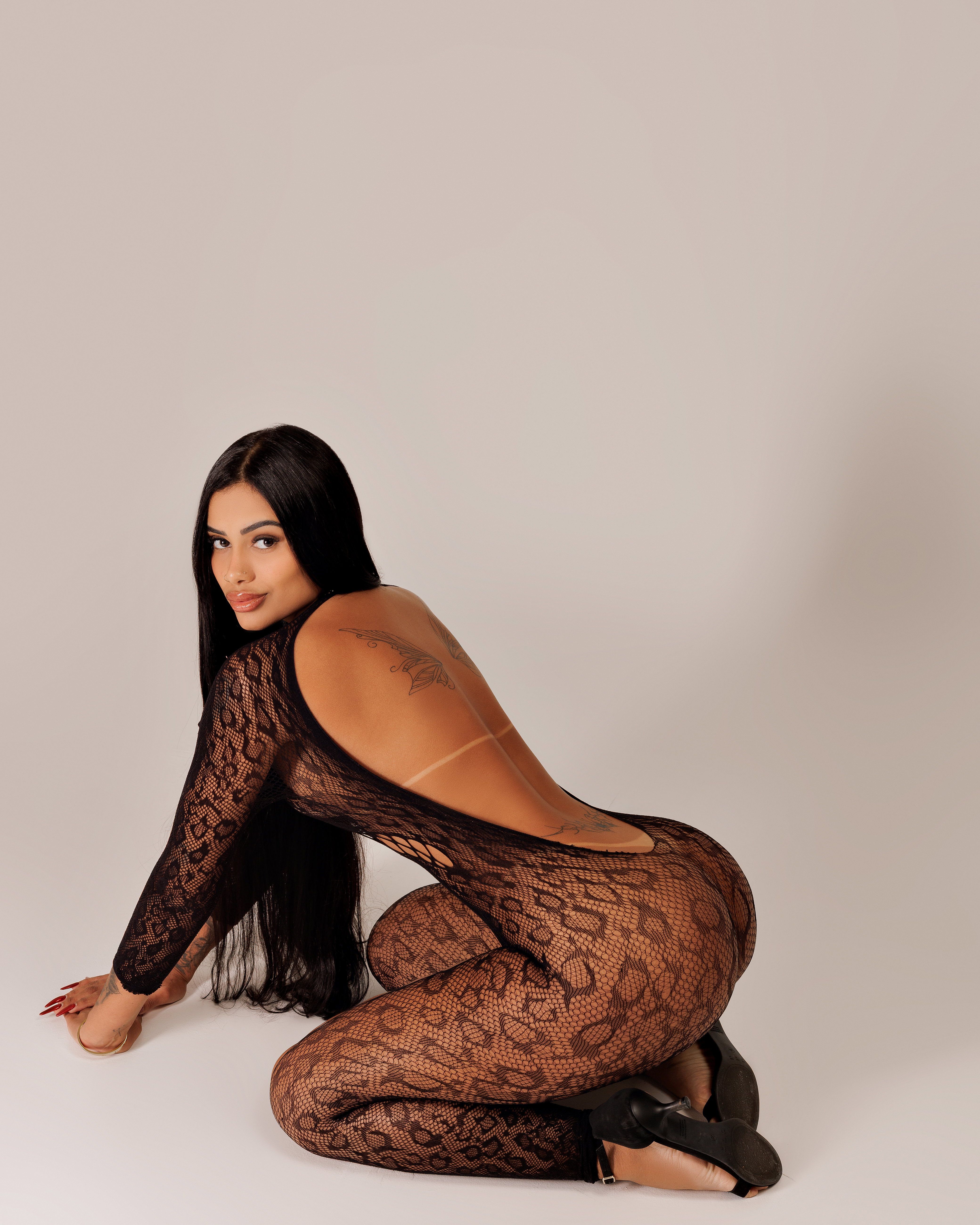 Kamilla ferraz - photo 5