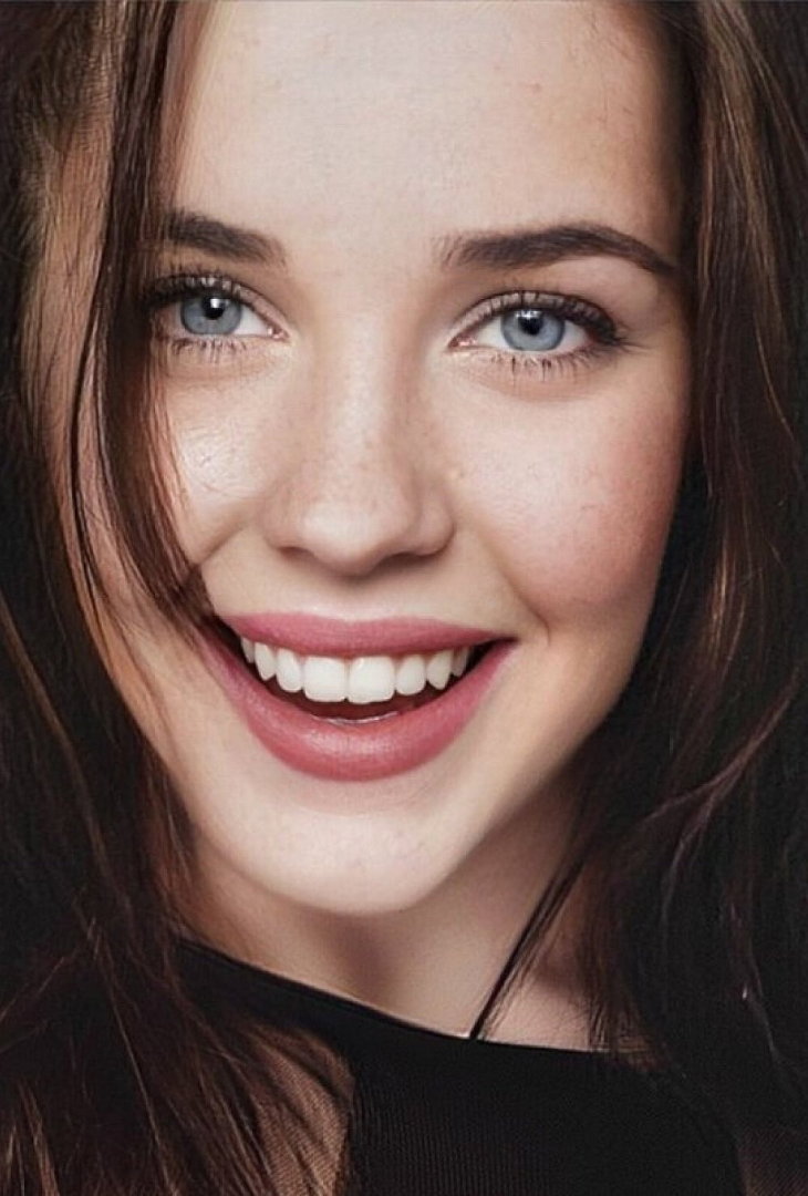 Julia - photo 2