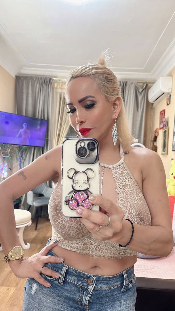 Milagros Titova - photo