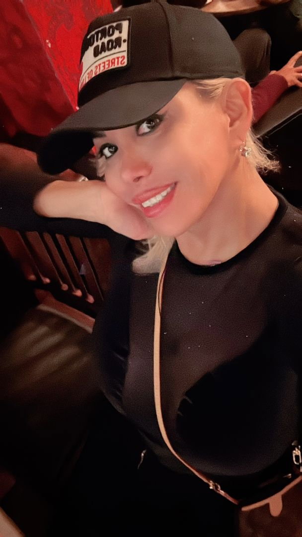Milagros Titova - photo 13