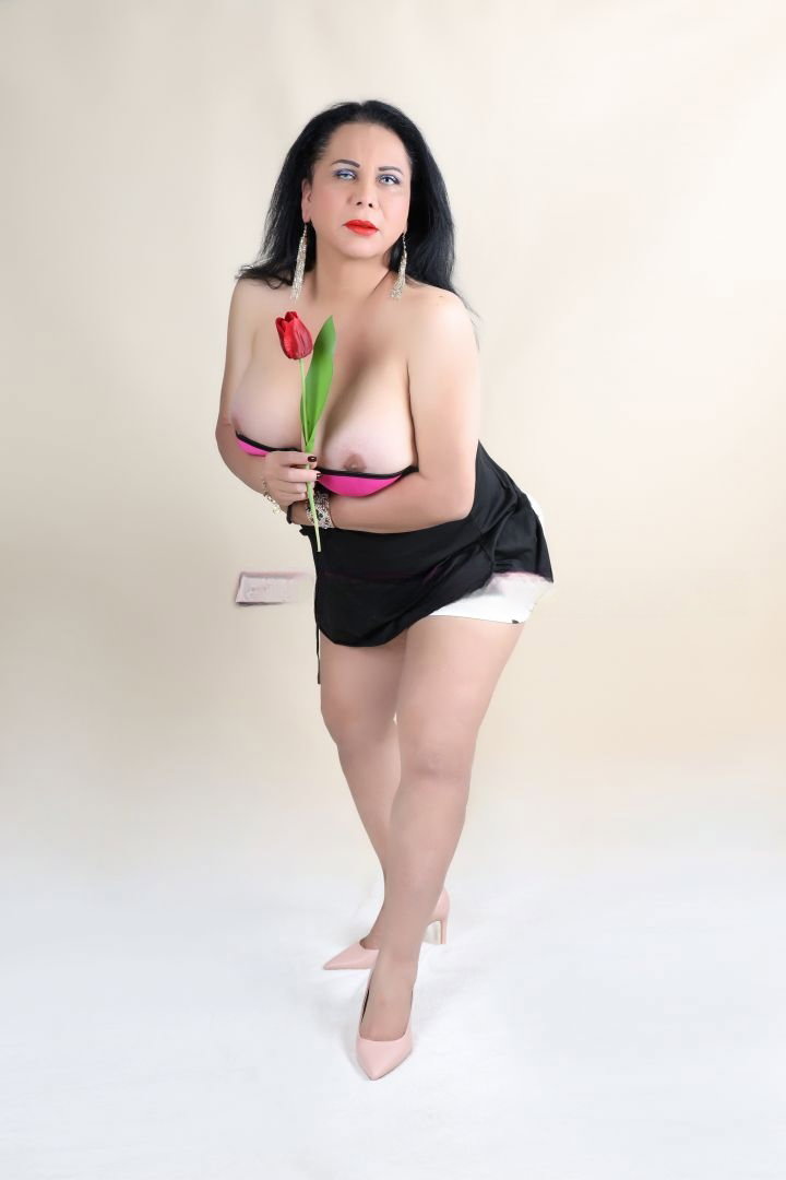 Camelia Herrera - foto 4